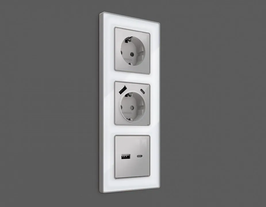 Накладка для розетки с заземлением и со шторками и 2хUSB type A и C Ambrella Volt ALFA AP4100