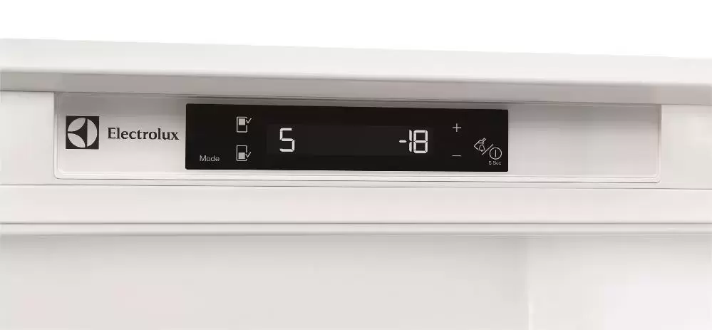 Холодильник Electrolux ENC2813AOW