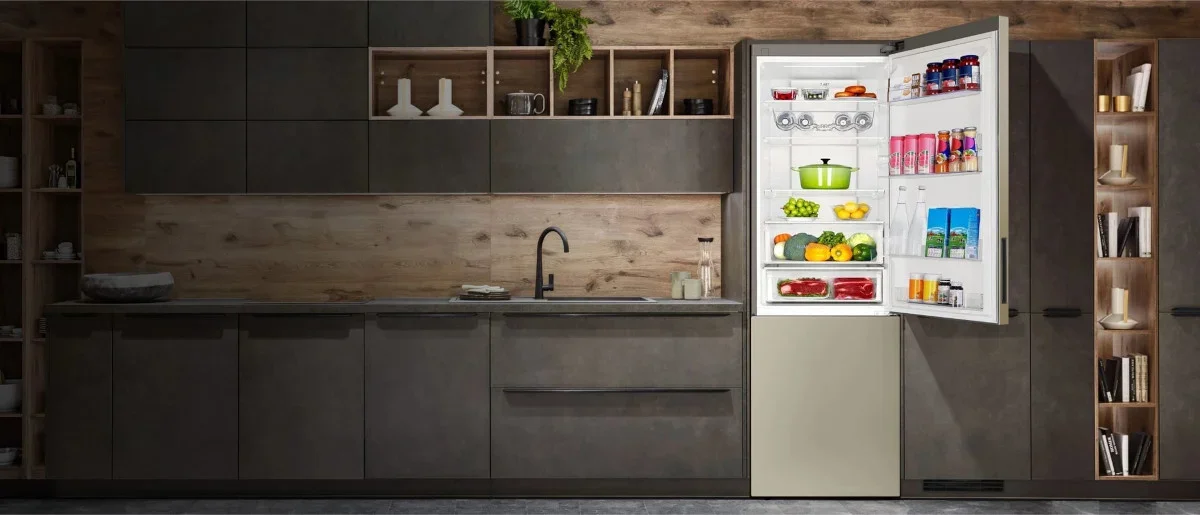 Холодильник Haier C4F640CCGU1