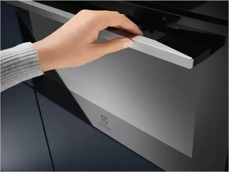 Встраиваемая микроволновая печь Electrolux KVMBE08X