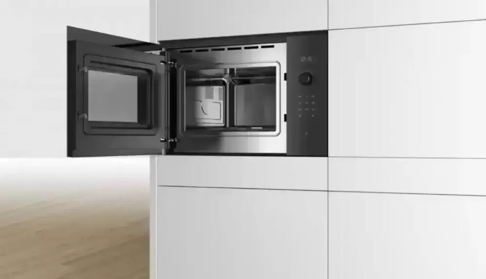 Встраиваемая микроволновая печь BOSCH BFL554MB0
