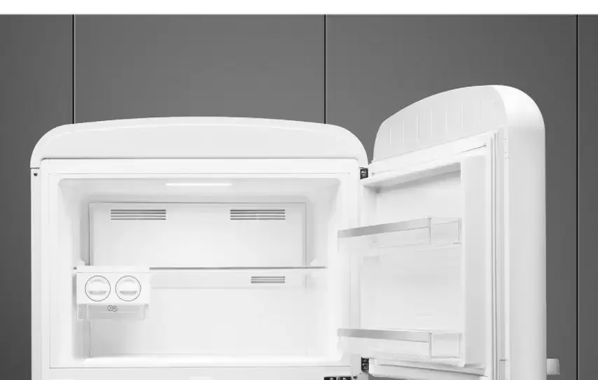 Холодильник Smeg FAB50RWH5