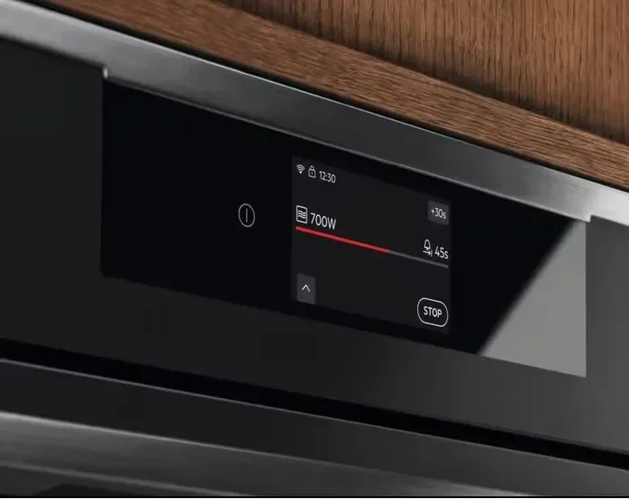 Встраиваемая микроволновая печь Electrolux EVM9E2XT