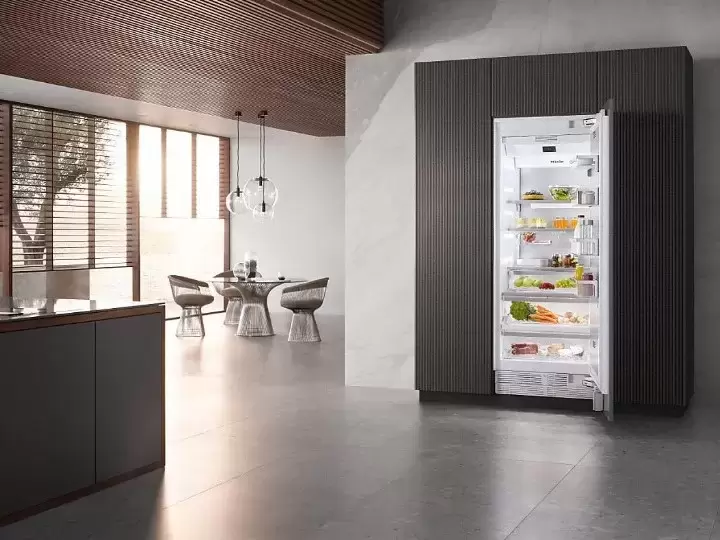 Встраиваемый холодильник Miele K 7115 E