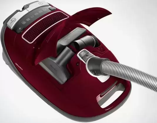 Пылесос Miele Complete C3 Active tayperry red