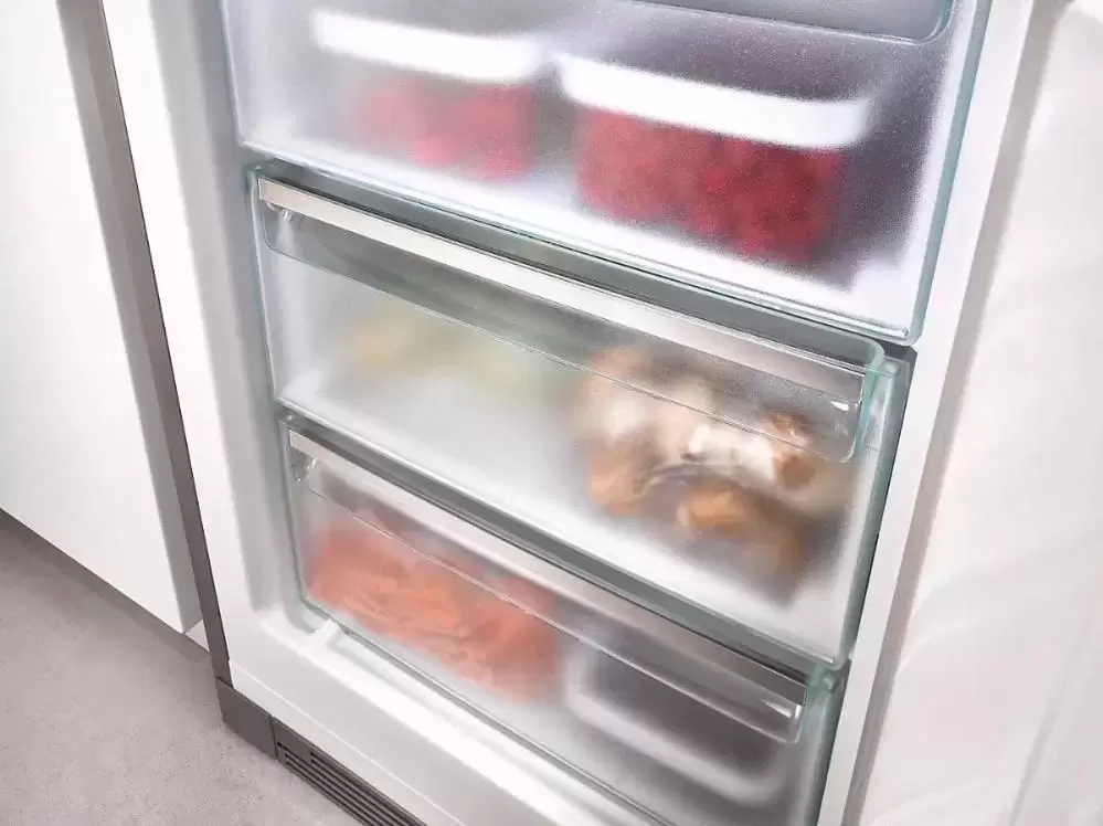 Морозильник Miele FNS28463E ED/CS