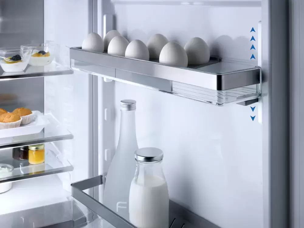 Встраиваемый холодильник Miele KFN 7764 D