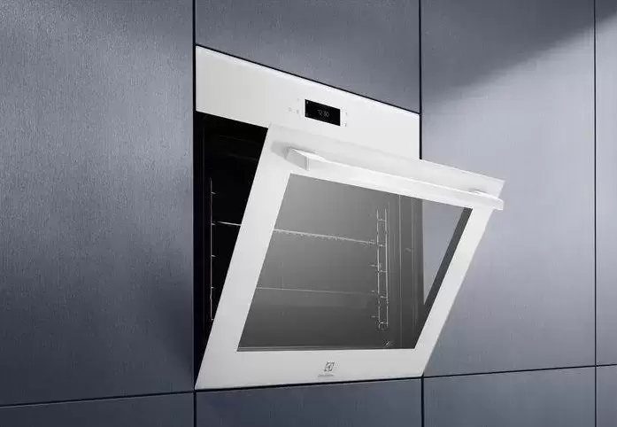 Духовой шкаф Electrolux EOE8P39WV
