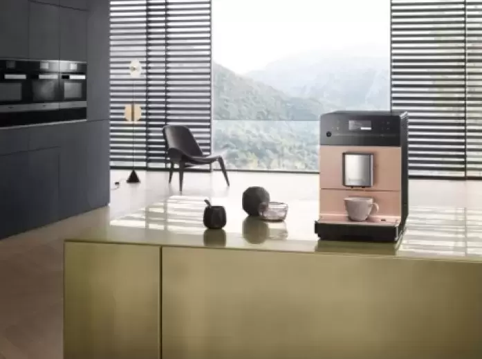 Кофемашина Miele CM5500 ROPF