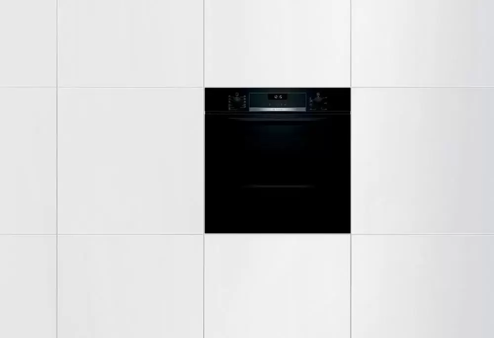 Духовой шкаф Bosch HBG557SB0R