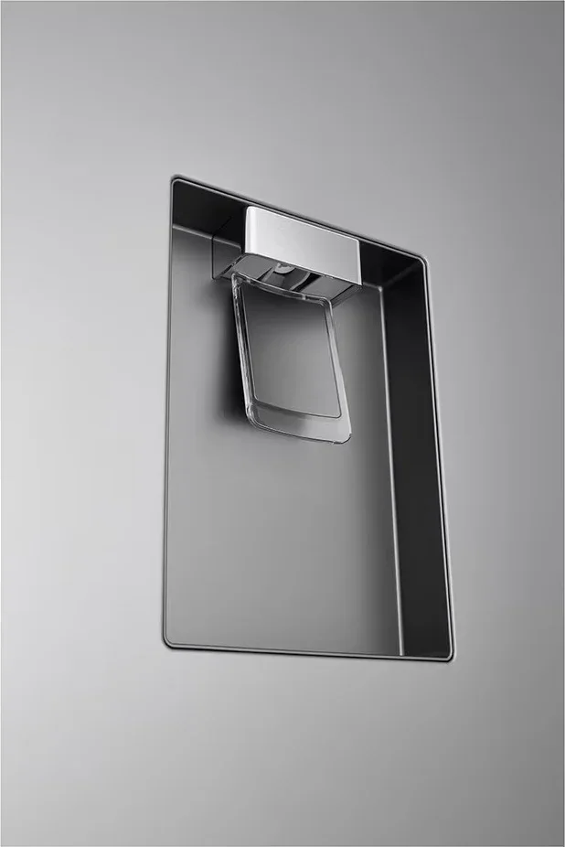 Холодильник LG GC-F411ELDM