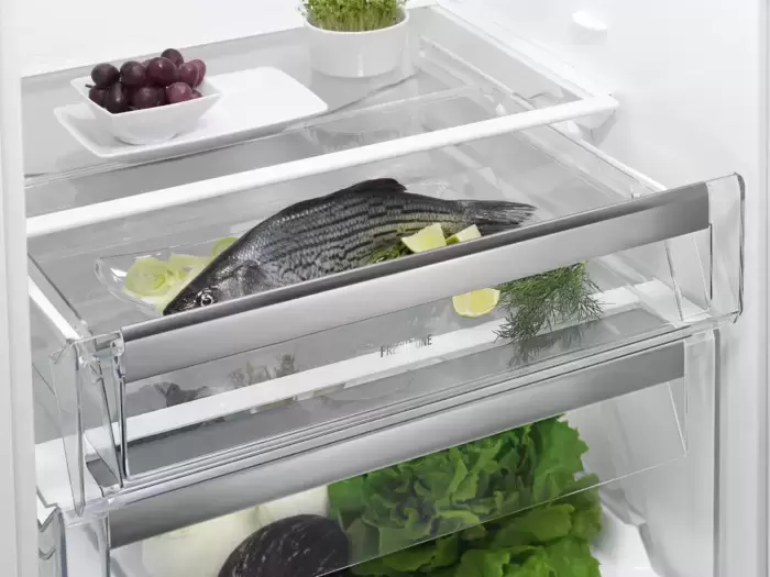 Холодильник Electrolux EN3854NOX