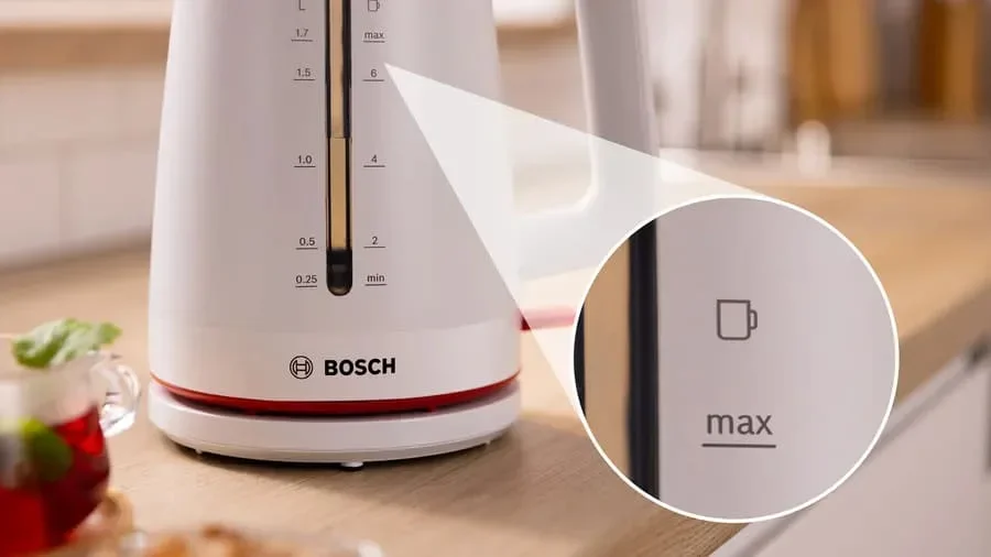 Чайник Bosch TWK3M121