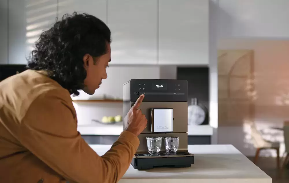 Кофемашина Miele CM 5710 Bronze