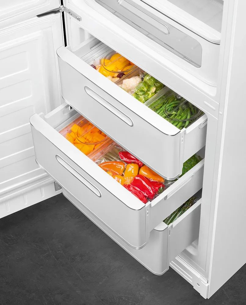 Холодильник Smeg FAB32LWH6