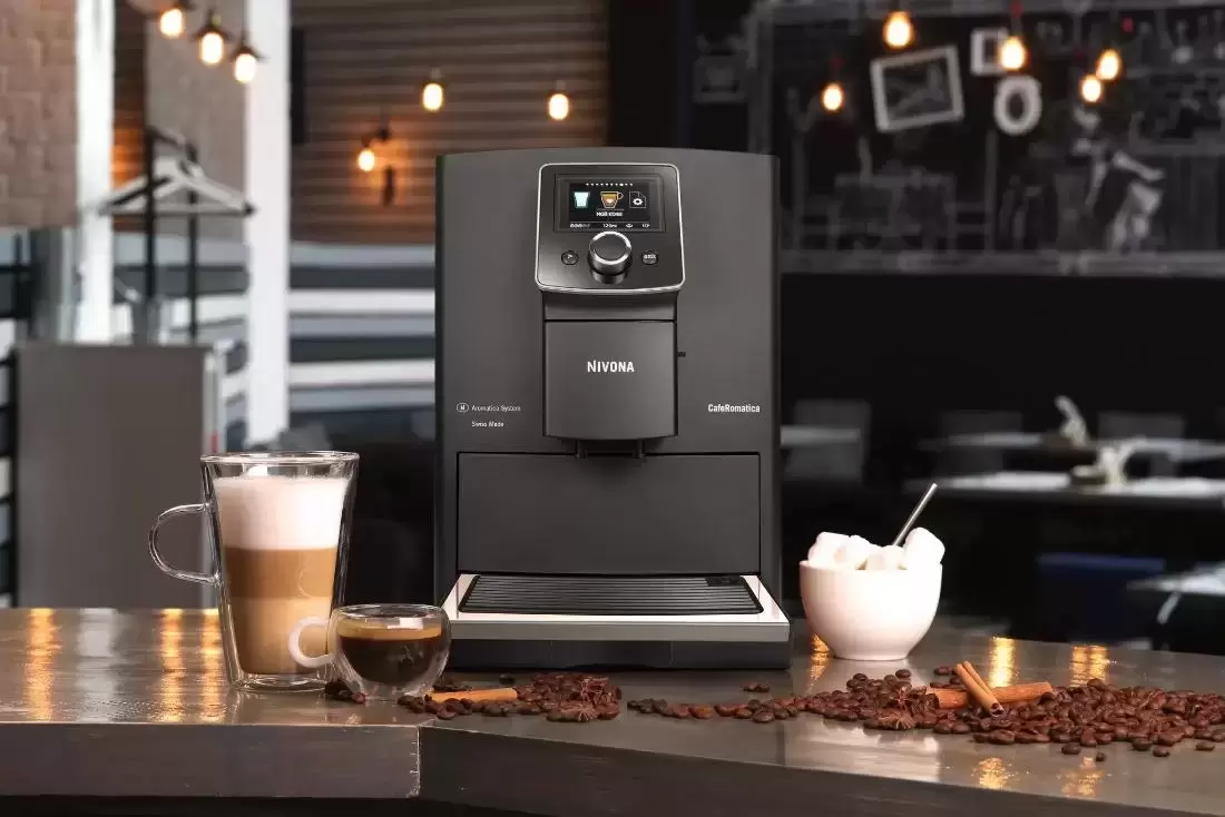 Кофемашина CafeRomatica Nivona NICR 820