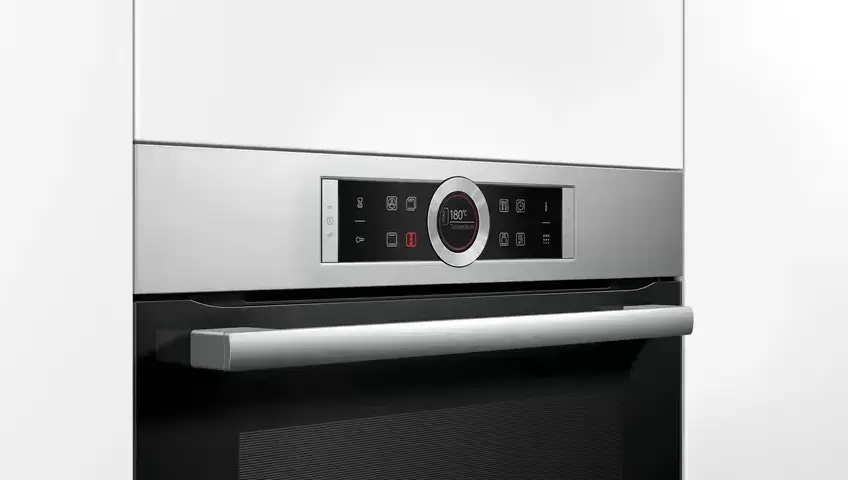 Духовой шкаф Bosch HBG672BS1