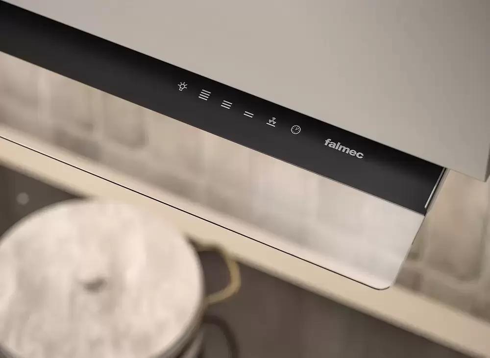 Встраиваемая вытяжка Falmec VIRGOLA NO-DROP TOUCH 60 BLACK