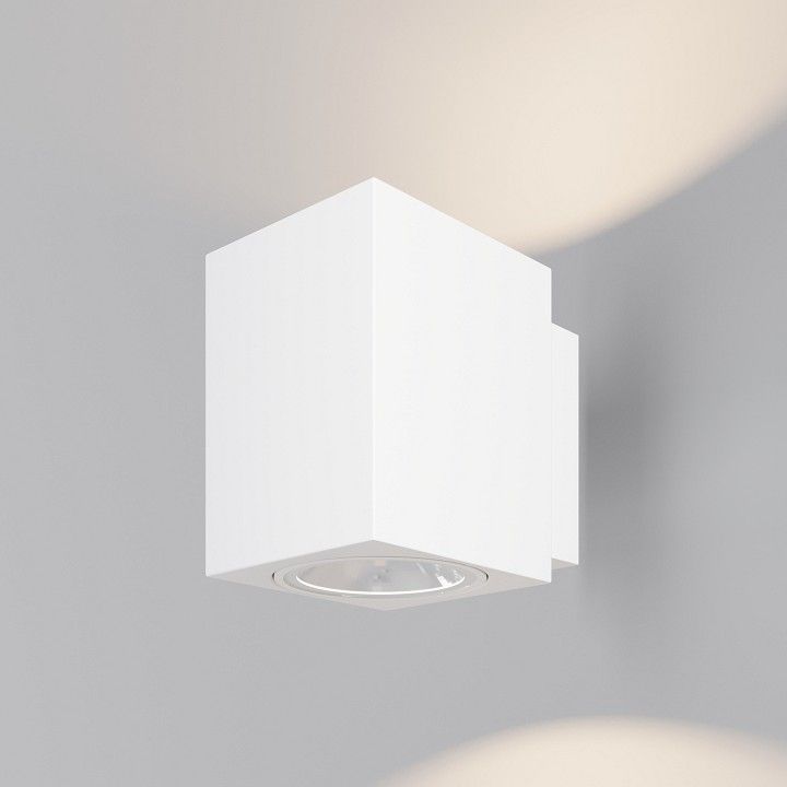 Накладной светильник Maytoni Outdoor Блок O507WL-L10W3K