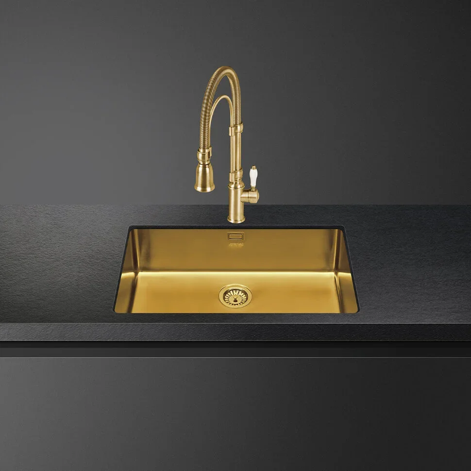 Мойка Smeg Mira VSTR71BRX латунный