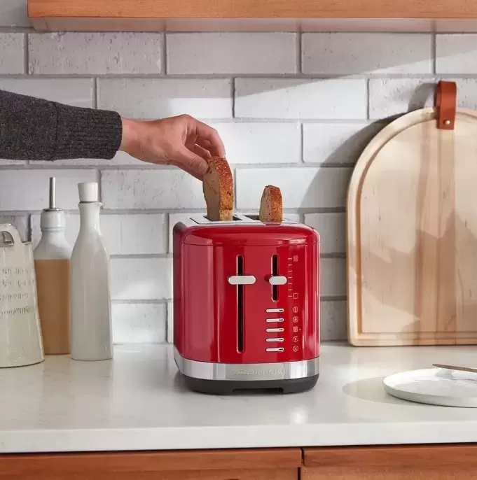 Тостер KitchenAid Artisan 5KMT2109EER