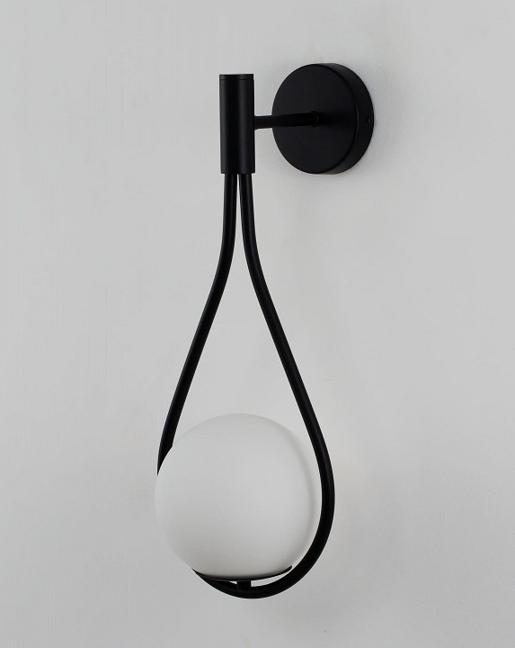 Бра Moderli Barocco V11574-1W