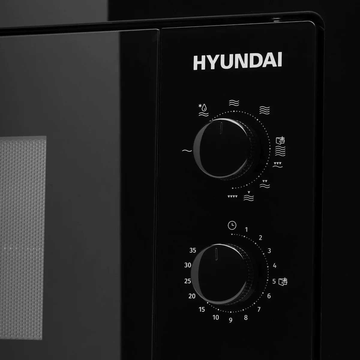 Встраиваемая микроволновая печь Hyundai HBW 2030 BG