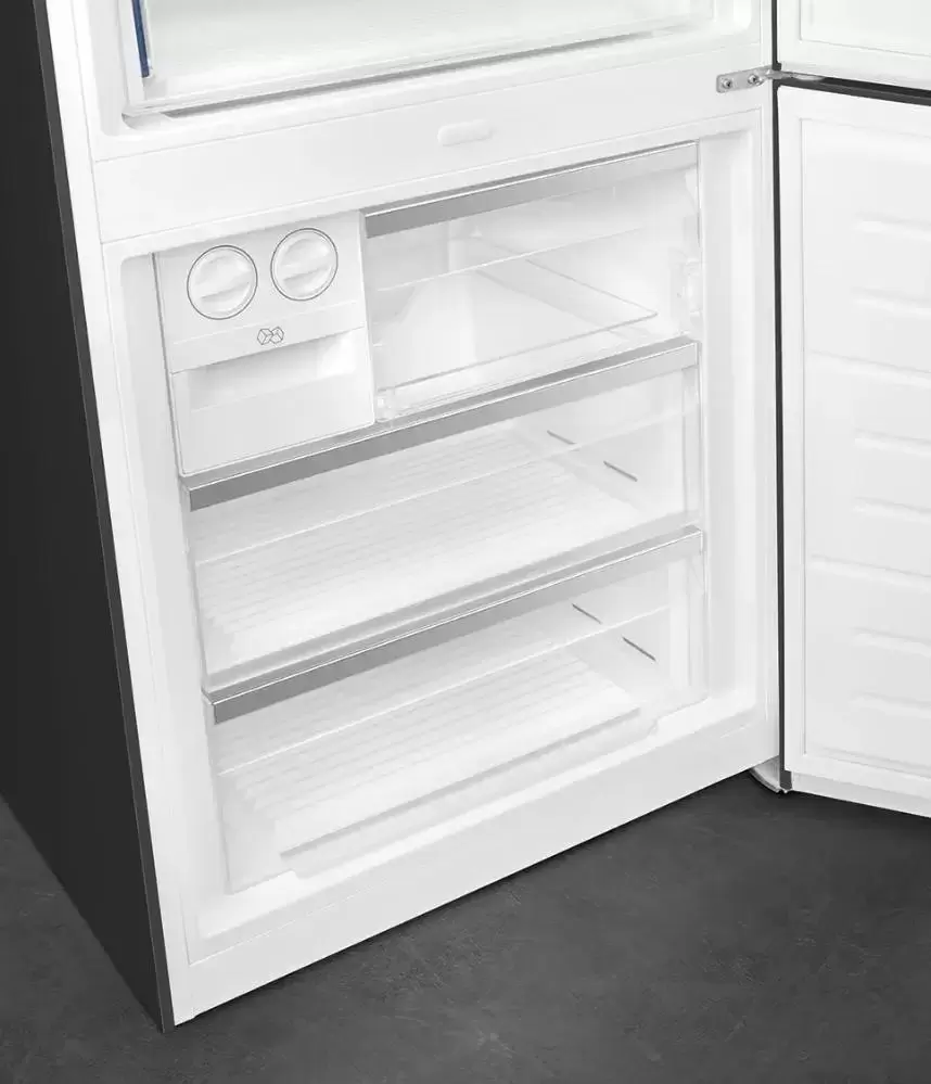 Холодильник Smeg FA490RAN