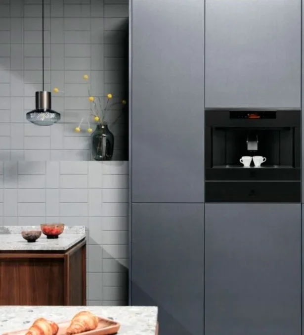 Встраиваемая кофемашина Electrolux KBC85T