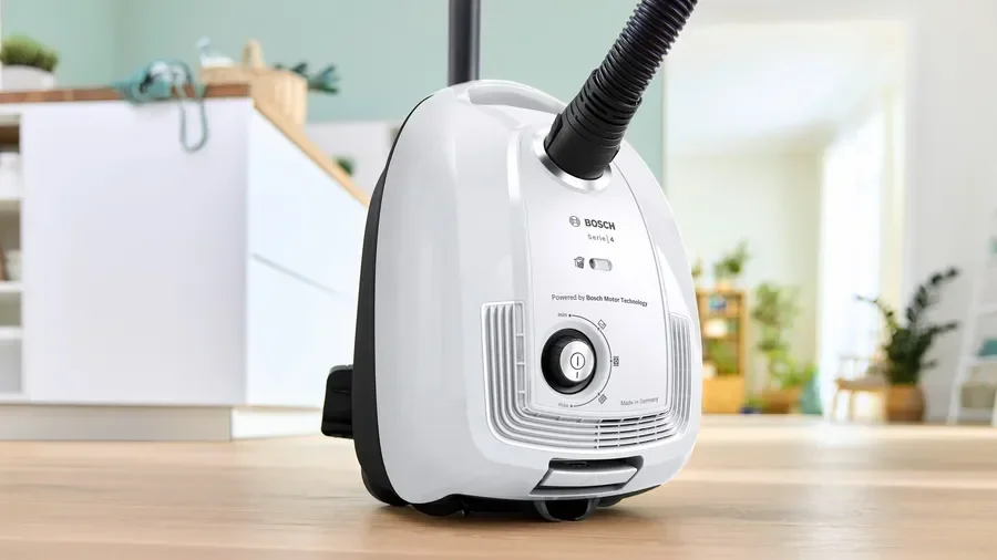 Пылесос Bosch BGL38WH2