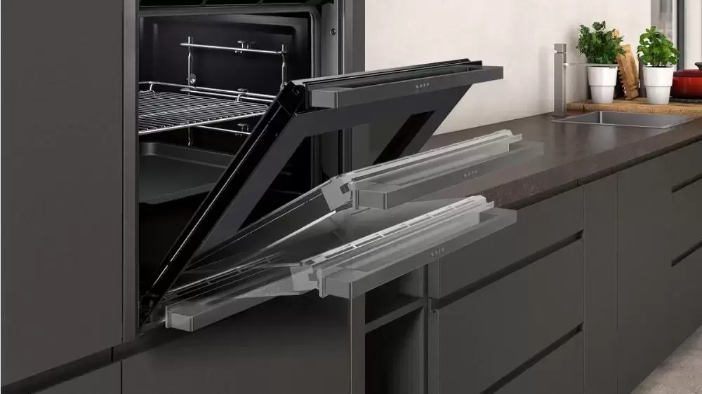 Духовой шкаф Neff B57CS22G0