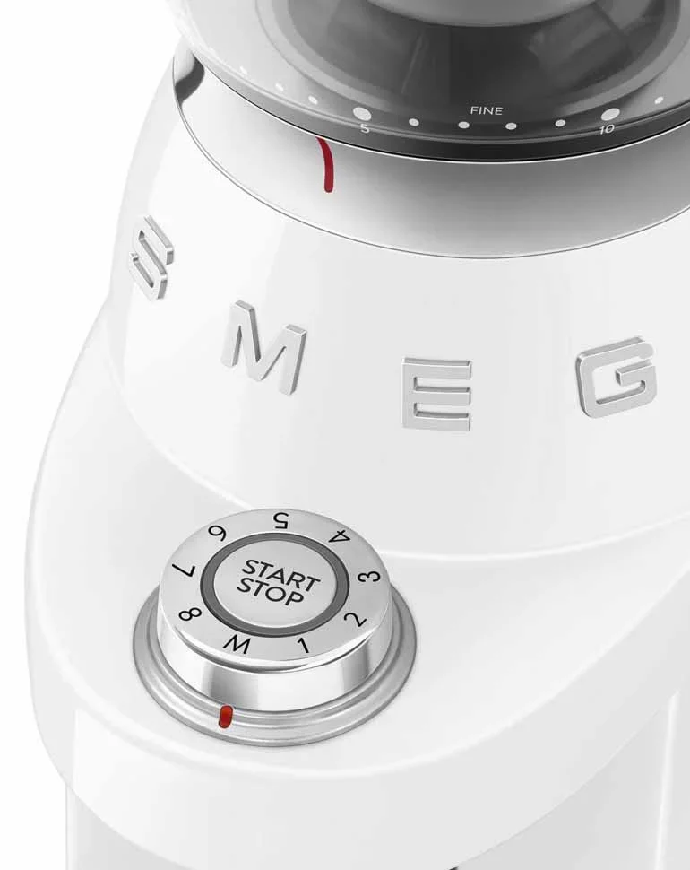 Кофемолка Smeg CGF03WHEU