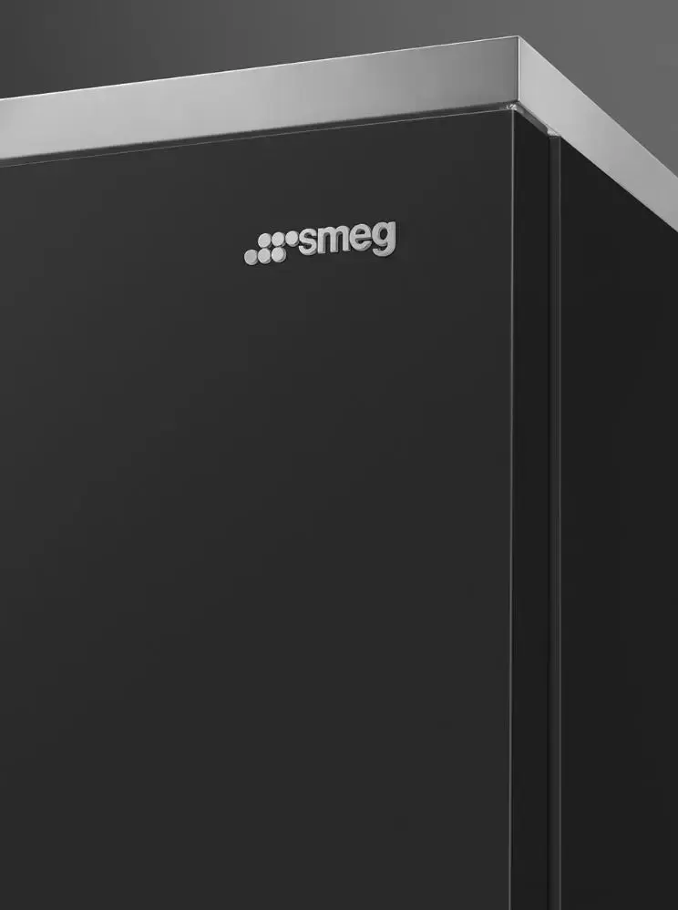 Холодильник Smeg FA490RAN