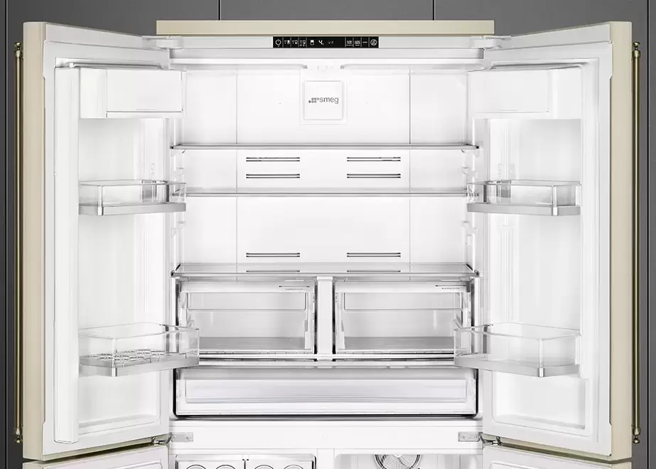 Холодильник Smeg FQ60CPO5