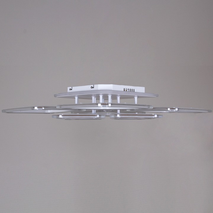 Потолочная люстра Reluce 9826 09826-3.3-4+4A WH (RGB)