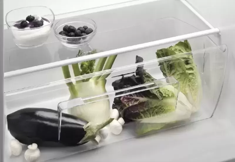 Встраиваемый холодильник Electrolux RFB3AF12S