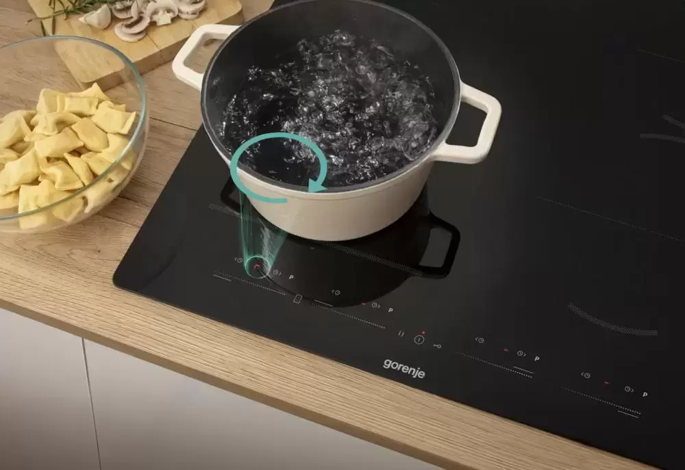 Независимая индукционная варочная панель Gorenje GI6442BSCE