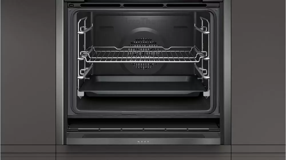 Духовой шкаф с паром Neff B58VT68G0
