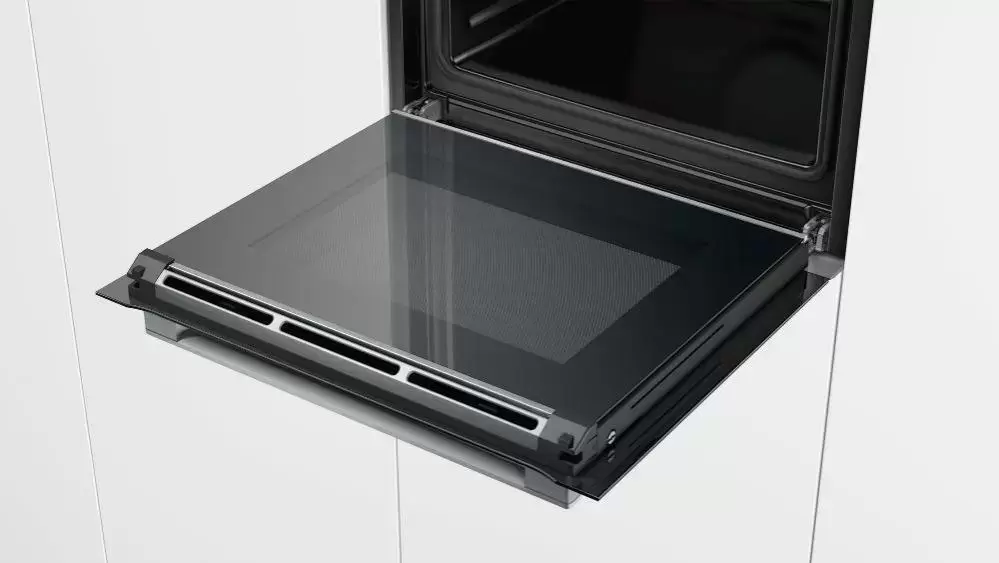 Духовой шкаф Bosch HBG676ES6