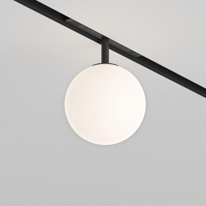Светильник на штанге Maytoni Technical Луна TR038-4-5WTW-DD-B