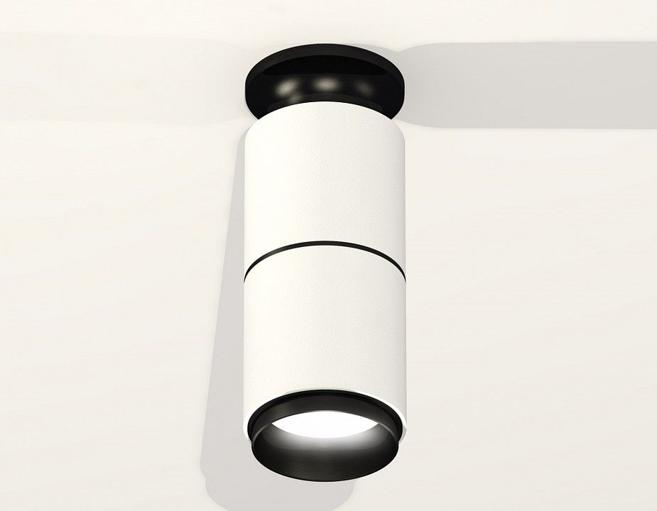 Накладной светильник Ambrella Light XS XS6301221