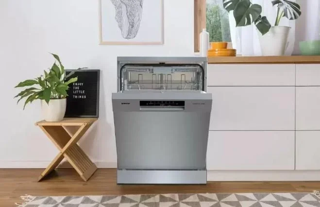 Отдельностоящая посудомоечная машина Gorenje GS643D90X