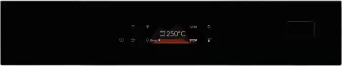 Духовой шкаф Electrolux EOB8S39WZ
