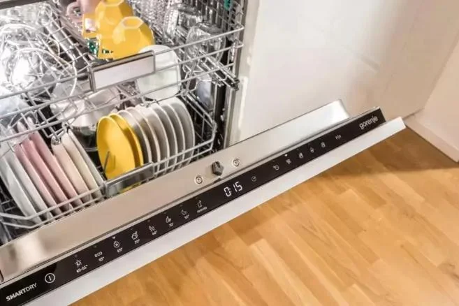 Отдельностоящая посудомоечная машина Gorenje GS643D90X