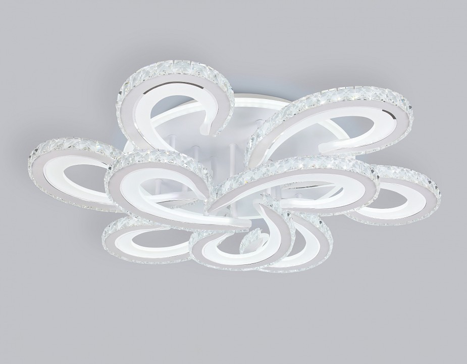Потолочная люстра Ambrella Light FA FA1704