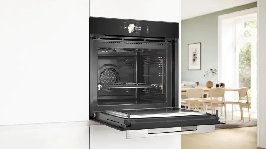 Духовой шкаф Bosch HMG778NB1