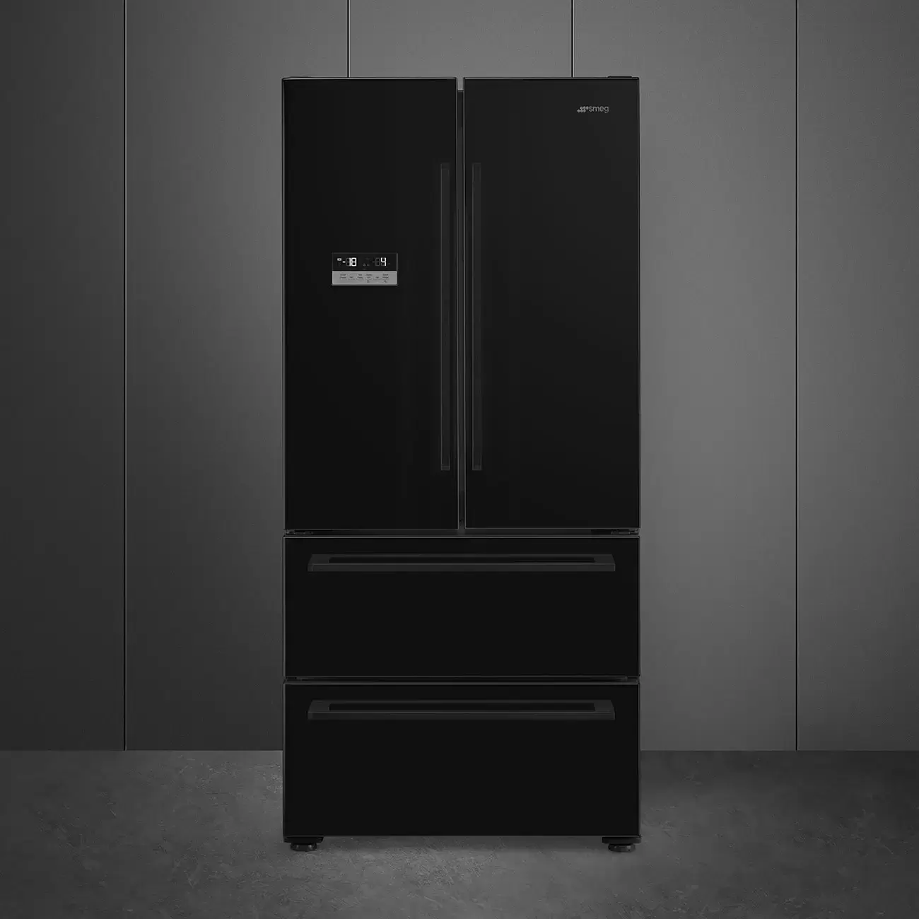 Холодильник Smeg FQ55FNDE
