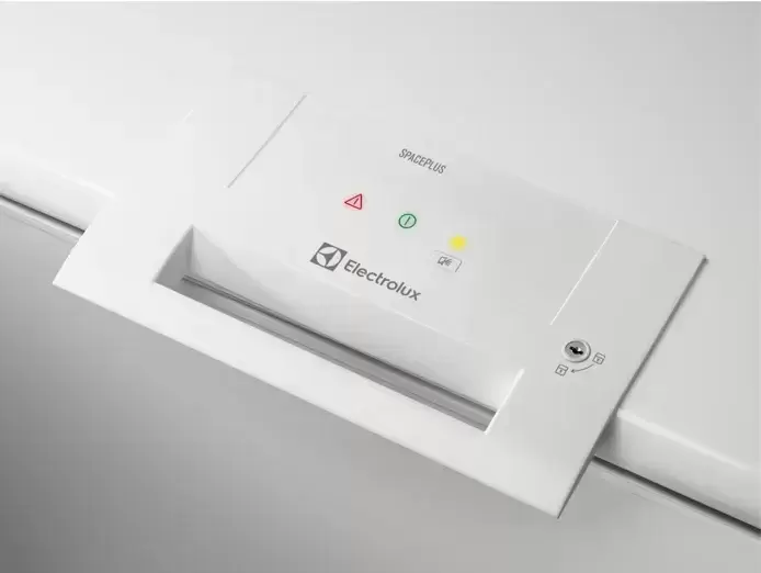 Морозильный ларь Electrolux EC4201AOW