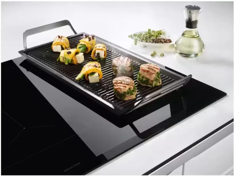 Индукционная варочная панель Electrolux CIV634