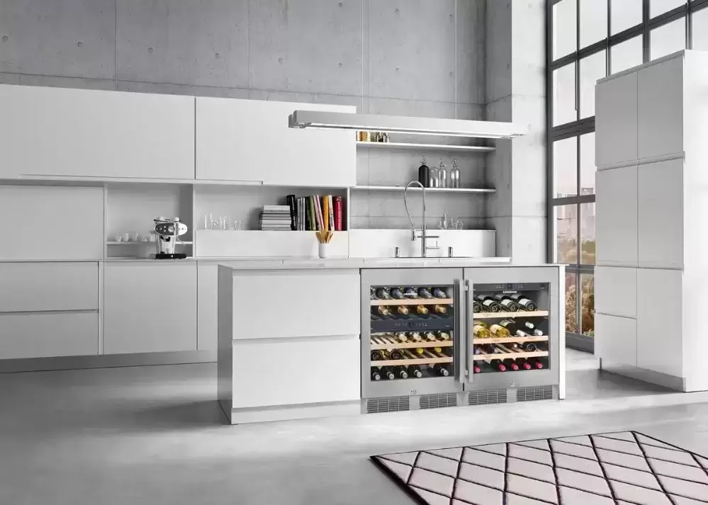 Встраиваемый винный шкаф Liebherr UWTes 1672 Vinidor